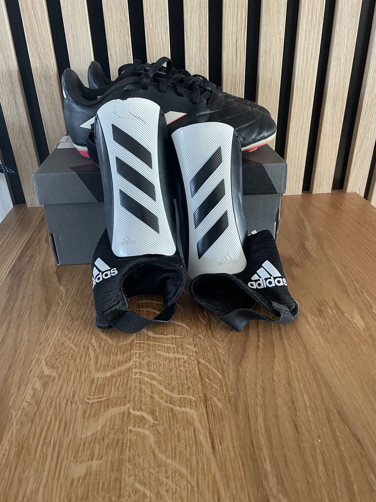 Korki ADIDAS COPA dla dziecka+ ochraniacze