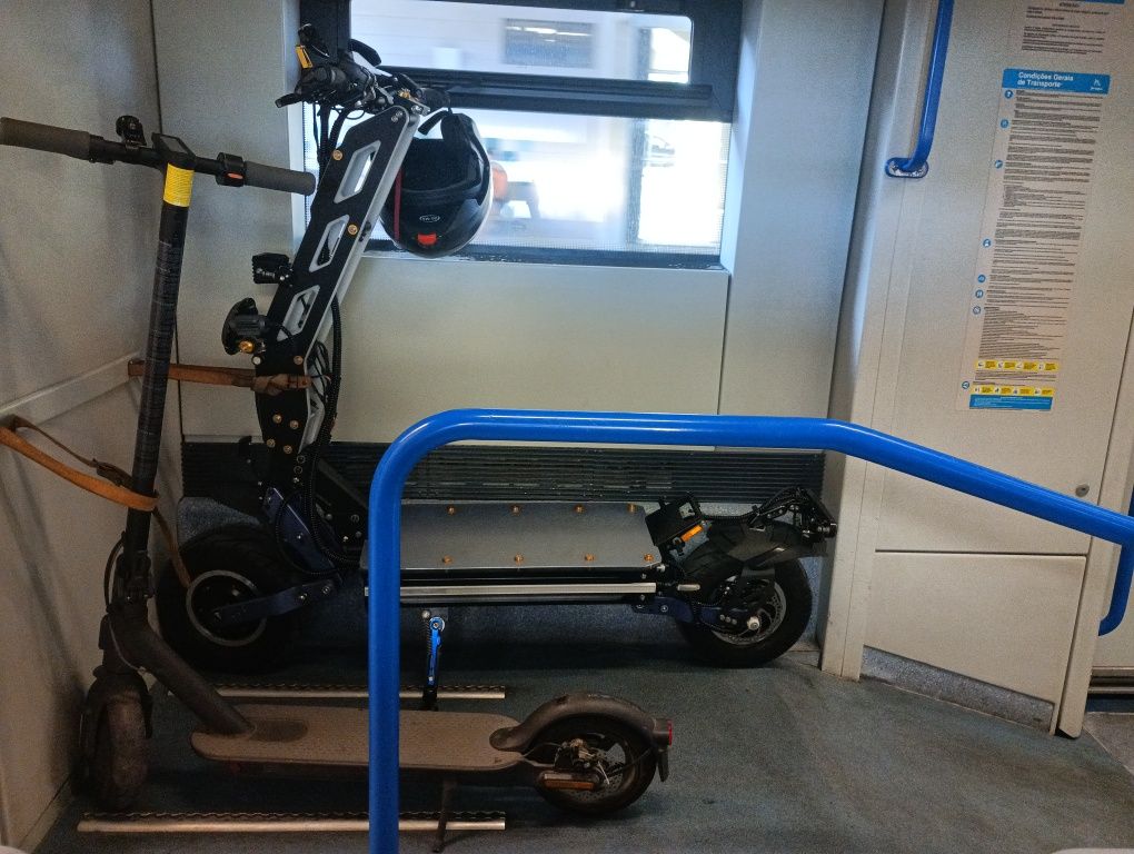 Trotinete Laotie ES 40