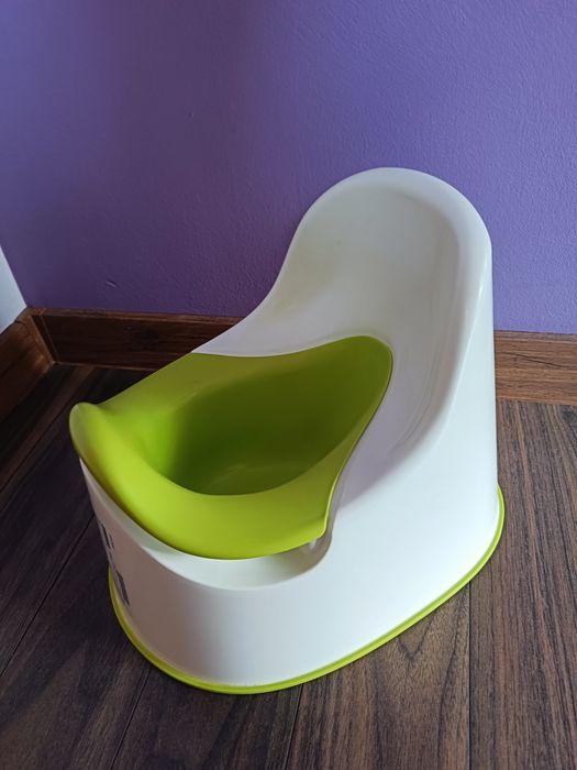 Nocnik z wyjmowanym wkładem Ikea