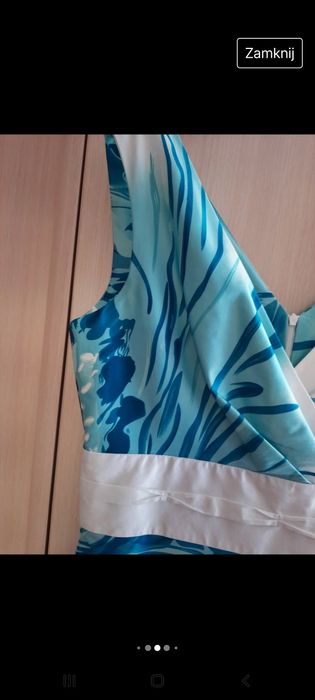 Sukienka w niebieskie kwiaty L