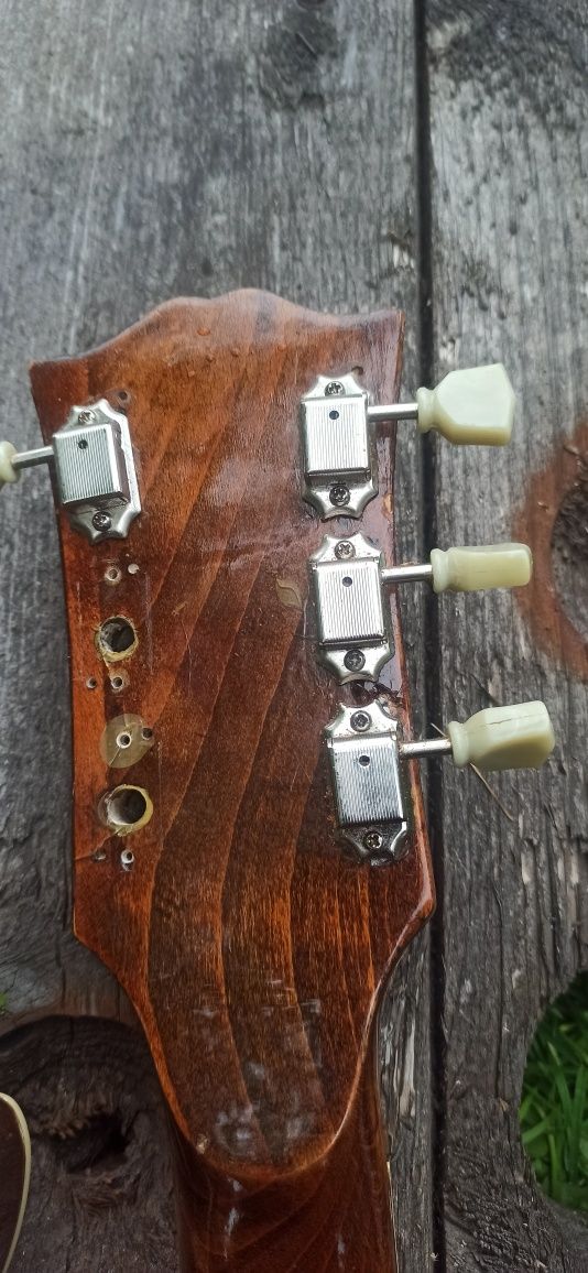 Гриф гитары Gibson