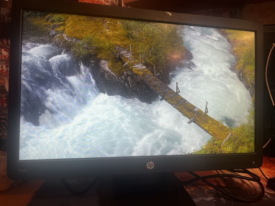 Монітор 21.5" HP ProDisplay P223