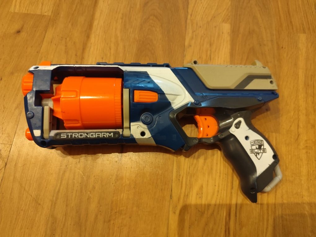 NERF pistolety + pistolet na wodę
