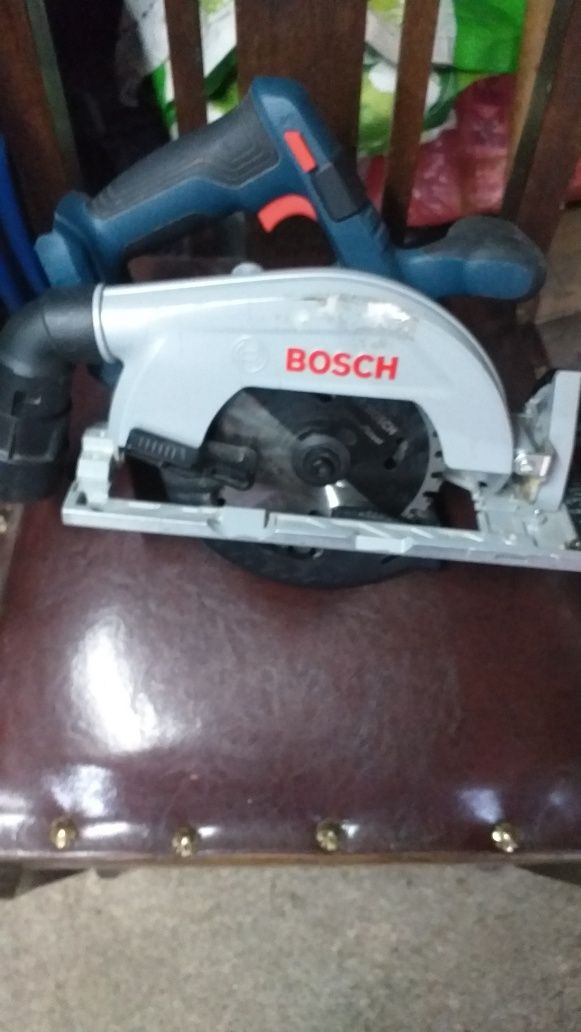 Piła tarczowa Bosch Professional GKS 18v-57-2