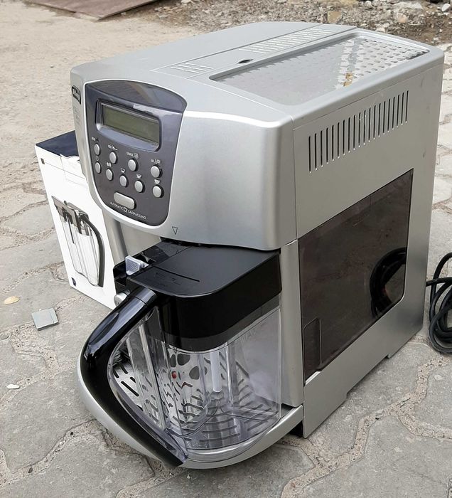 Кавомашина автоматична Делонджі Delonghi Magnifica ESAM 4500.S б/у