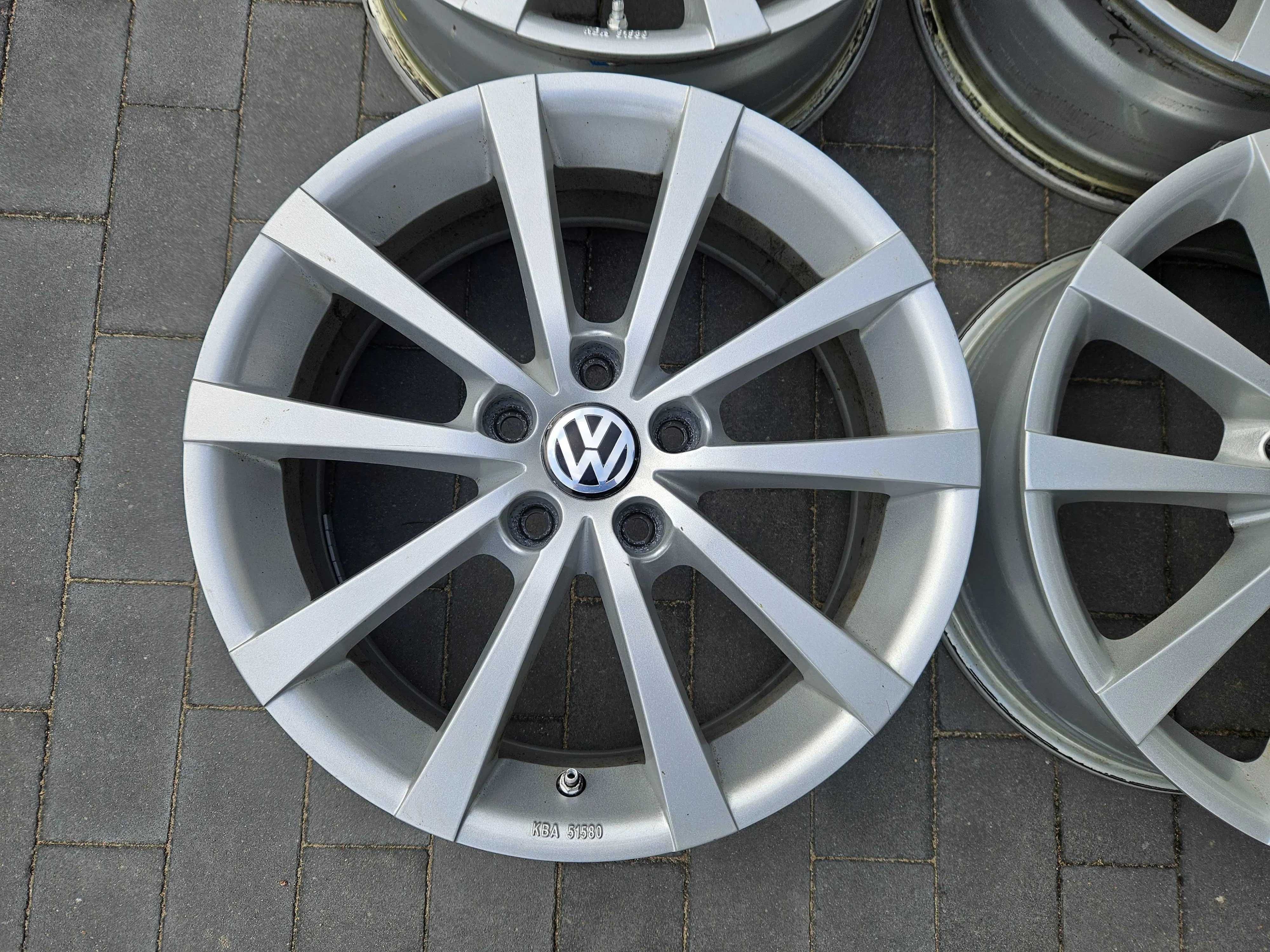 Alufelgi 17" VW Golf VII Passat b6 b7 b8 cc Touran Caddy Tiguan 5x112