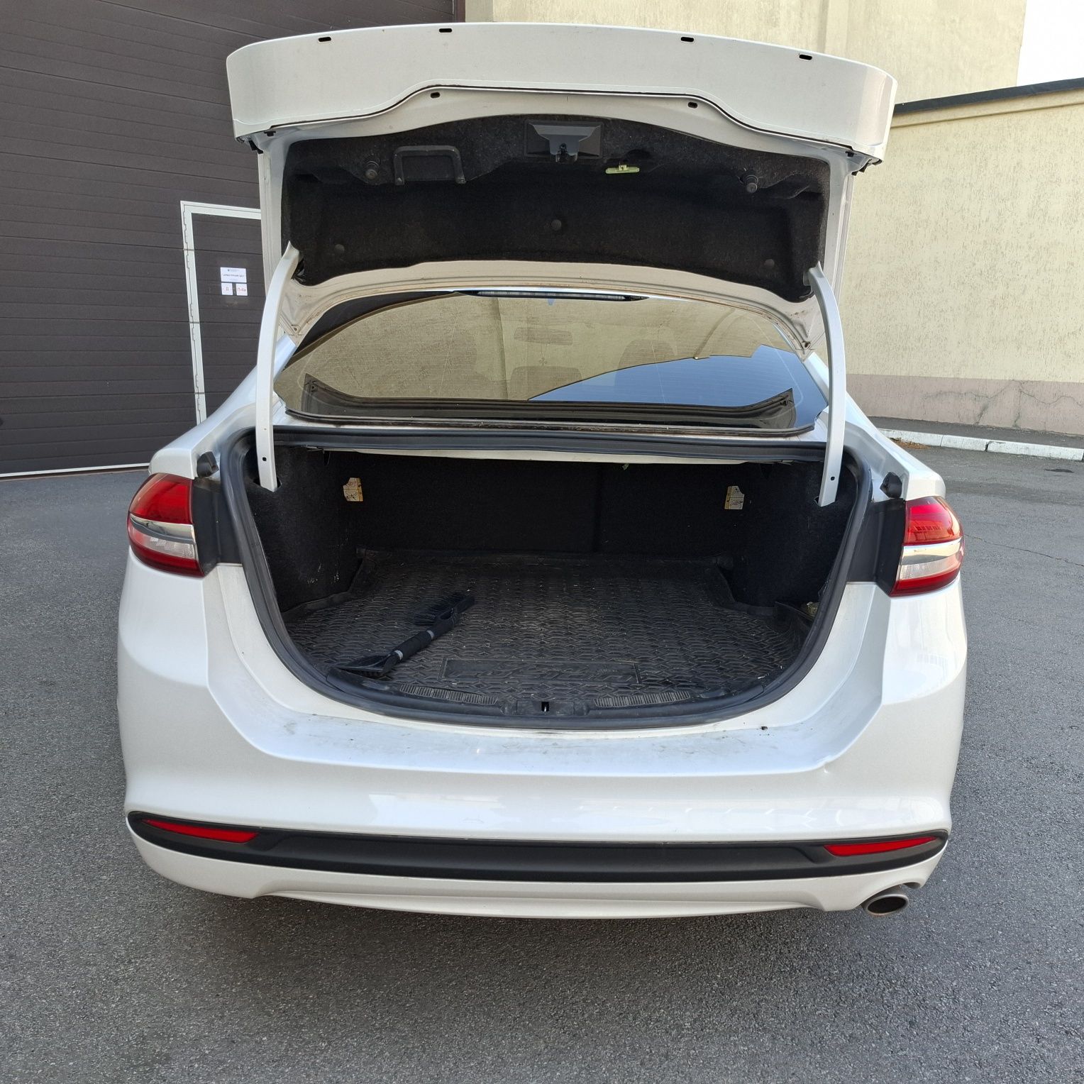 Ford Fusion 2016