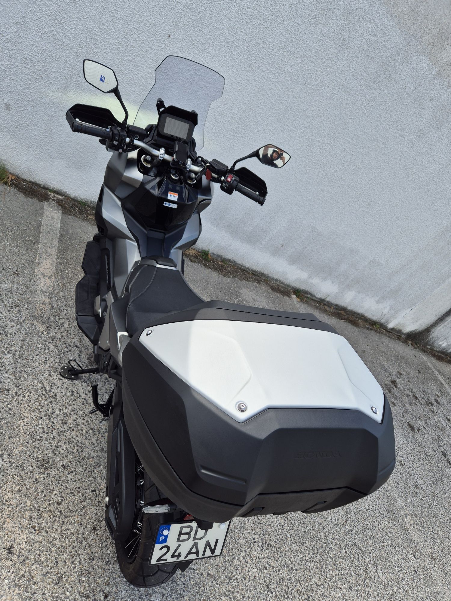 Honda X-ADV 750 ANO 2023