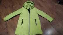 Parka w limonkowym kolorze