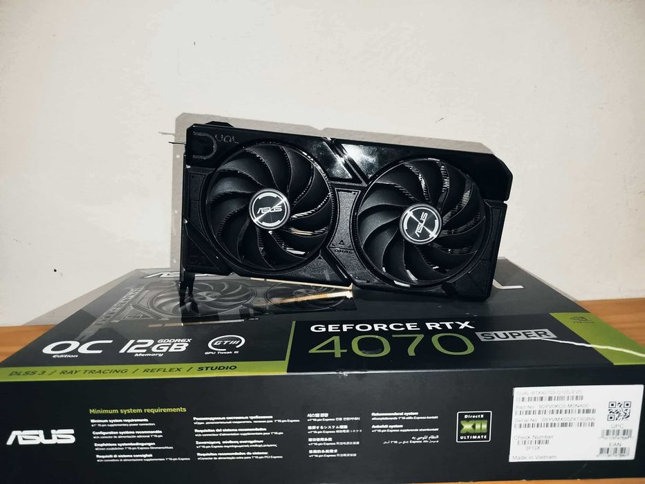 Gráfica RTX 4070 Super 12GB