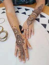 Czarna henna w tubce