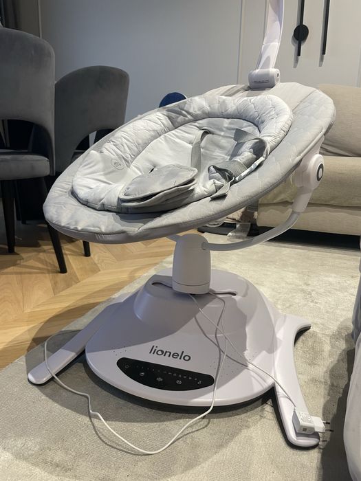 Lionelo Bella 2w1 elektryczny leżaczek bujaczek + gondola