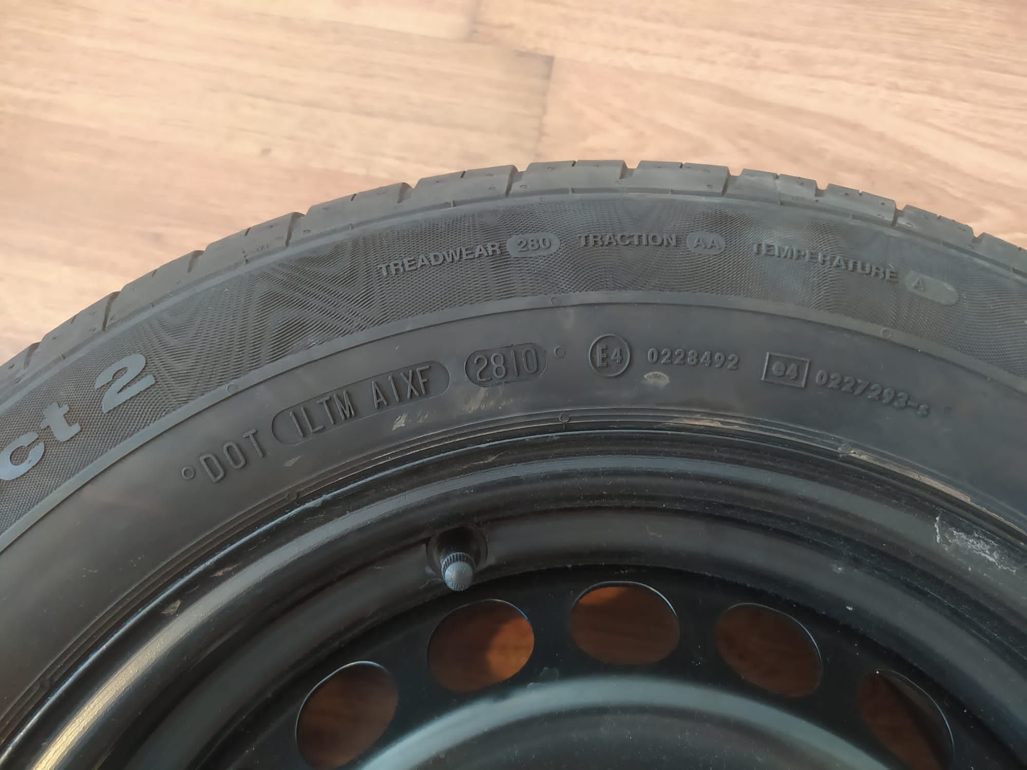 Opona letnia Continental 205/60 R zapas 15