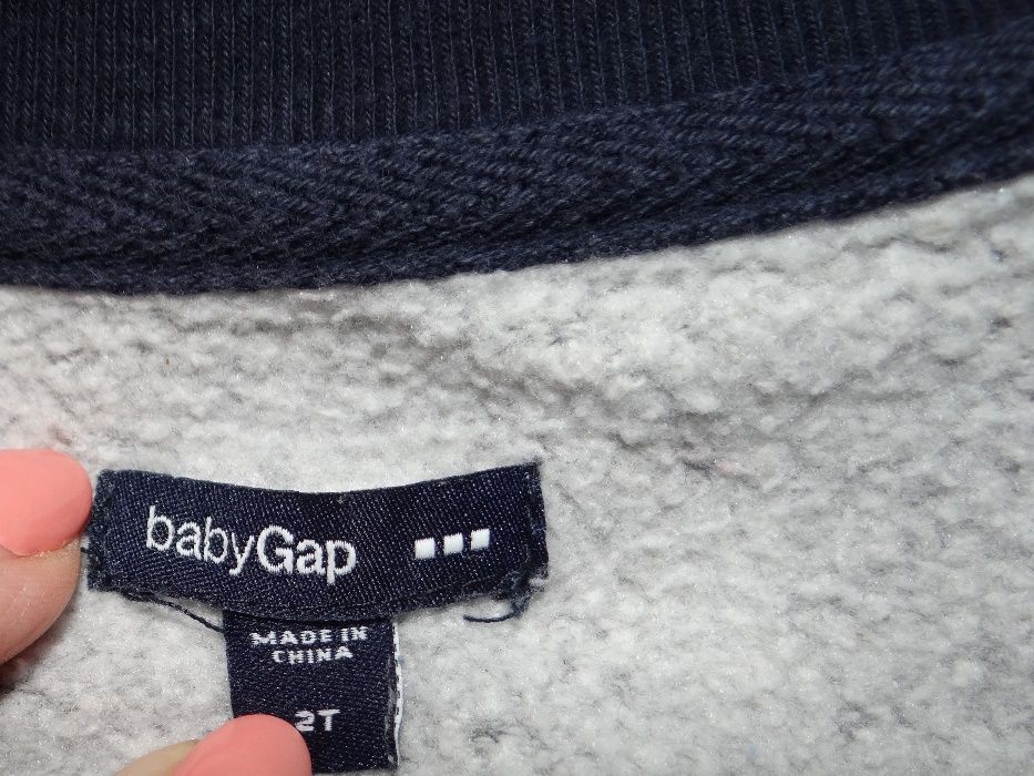 Bejsbolówka bluza Gap bomberka na 2 lata 98 cm.