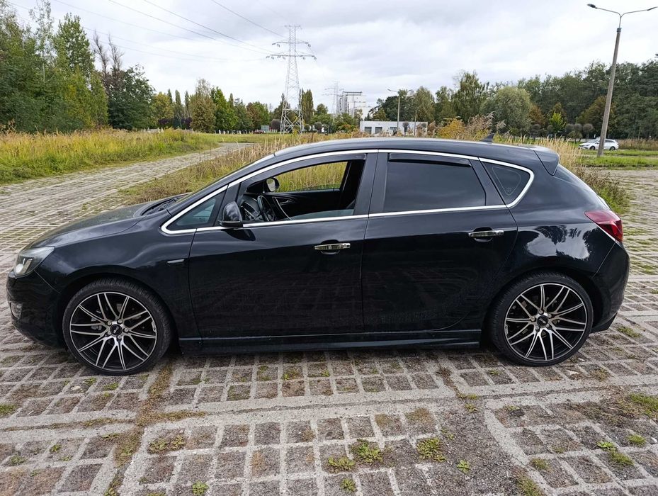 Opel Astra j Cosmo