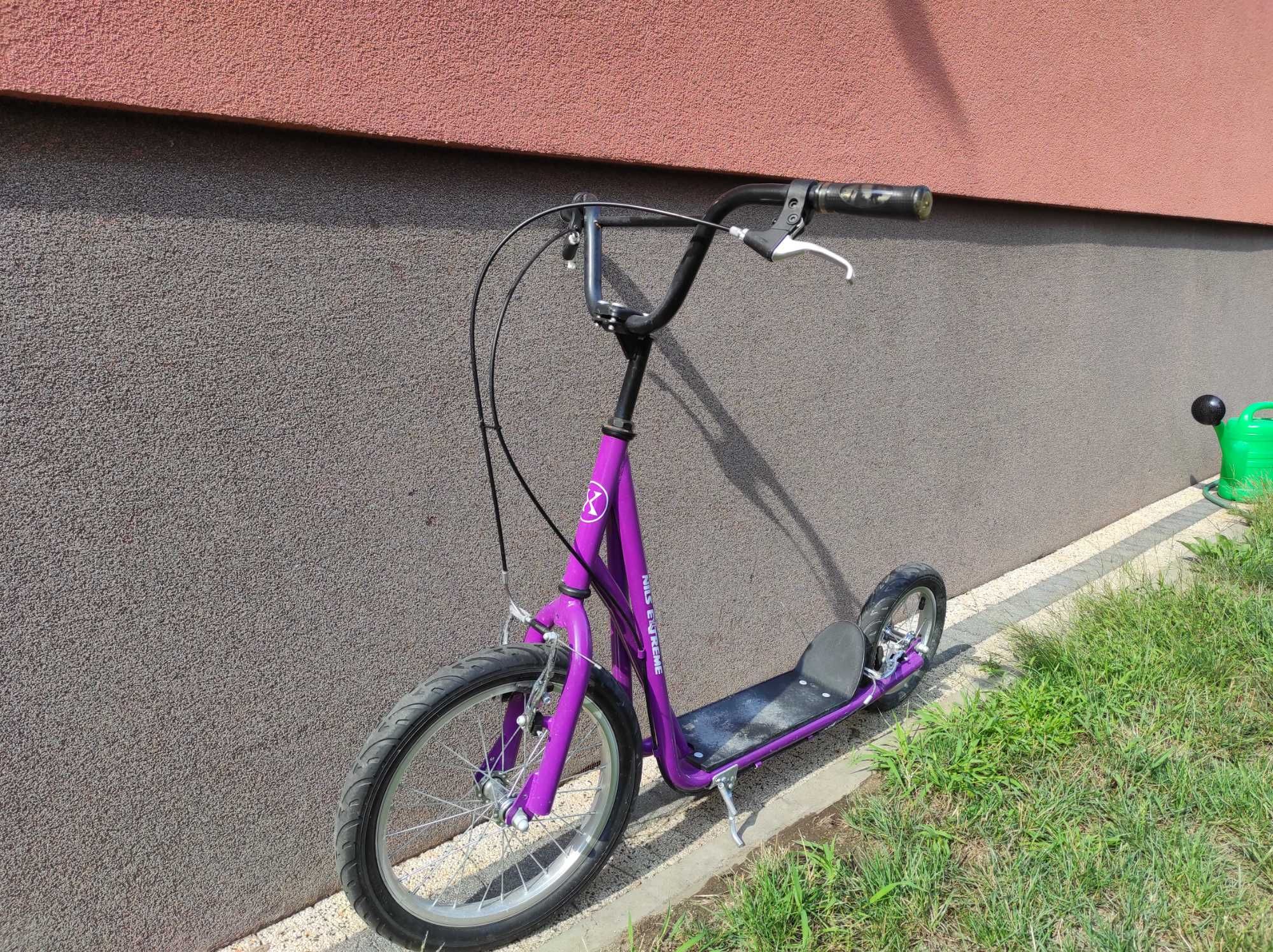 hulajnoga na pompowanych kołach