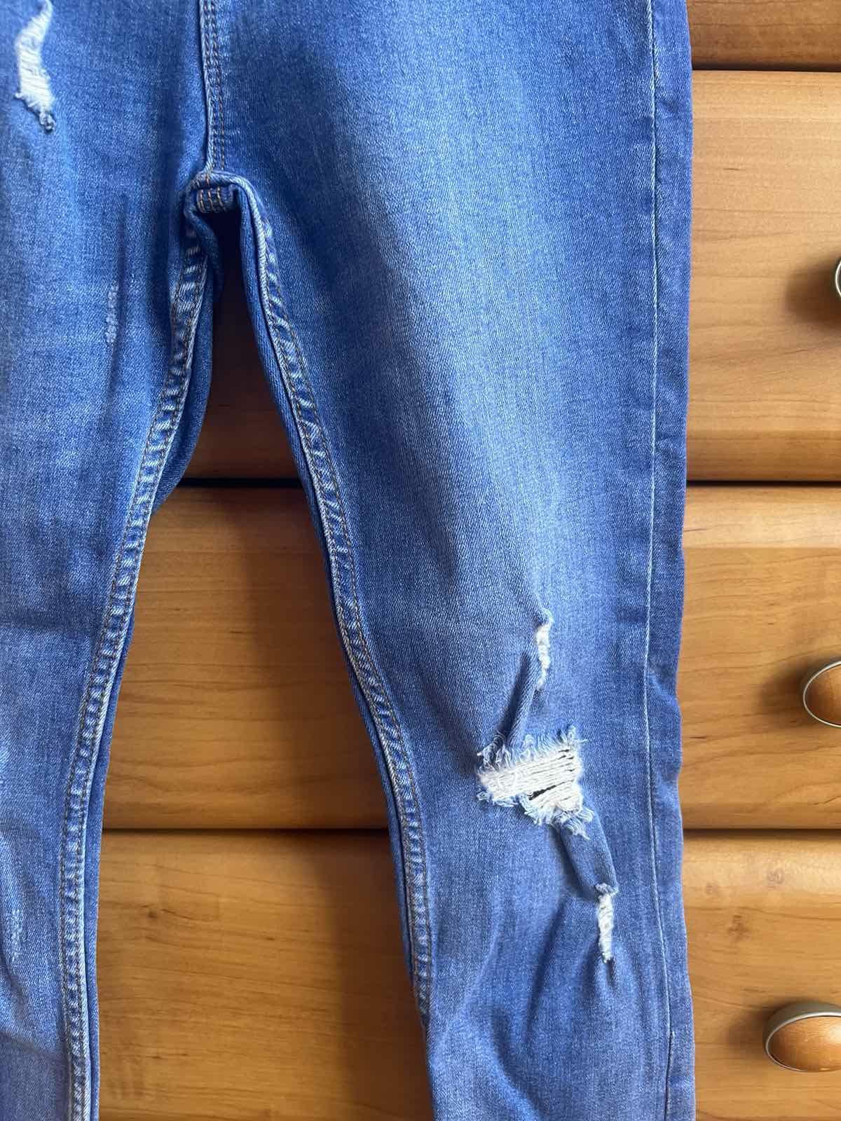 Круті джинси скіни на дівчинку 8-9YRS (134cm)