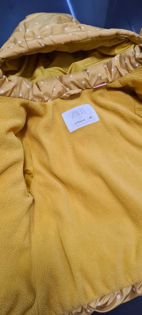 Куртка  від Zara для дівчинки . 9-12міс