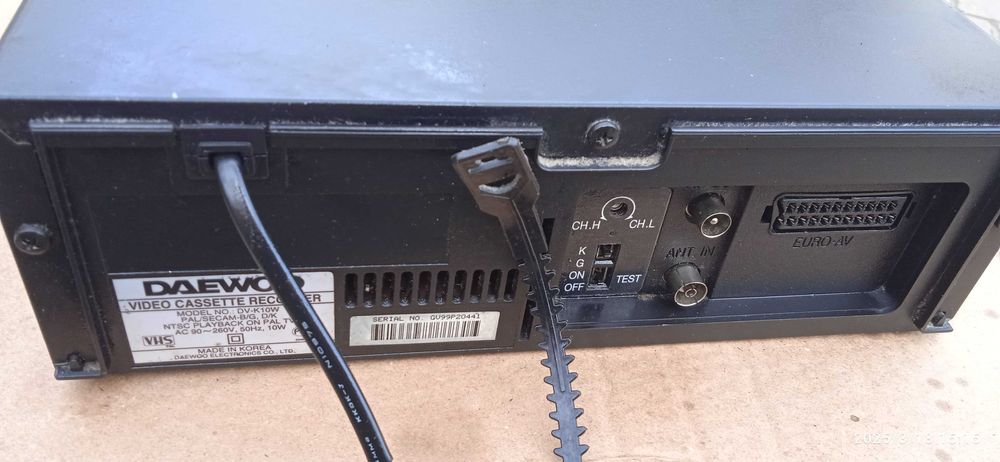 Відеомагнітофон (пишущий відеоплеєр) Daewoo Blue Diamond DV-K10W