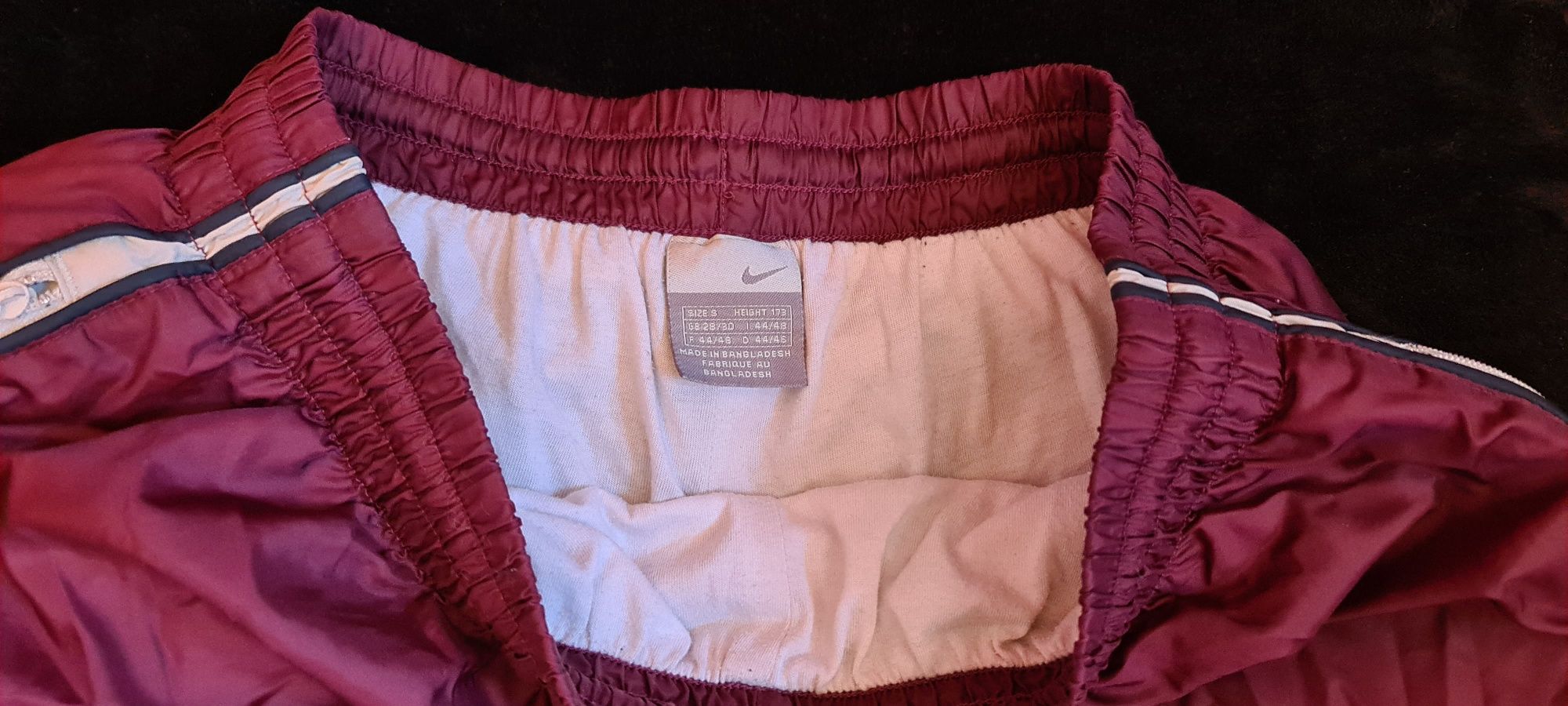 Spodnie dresowe Nike Trackpants Vintage 00S