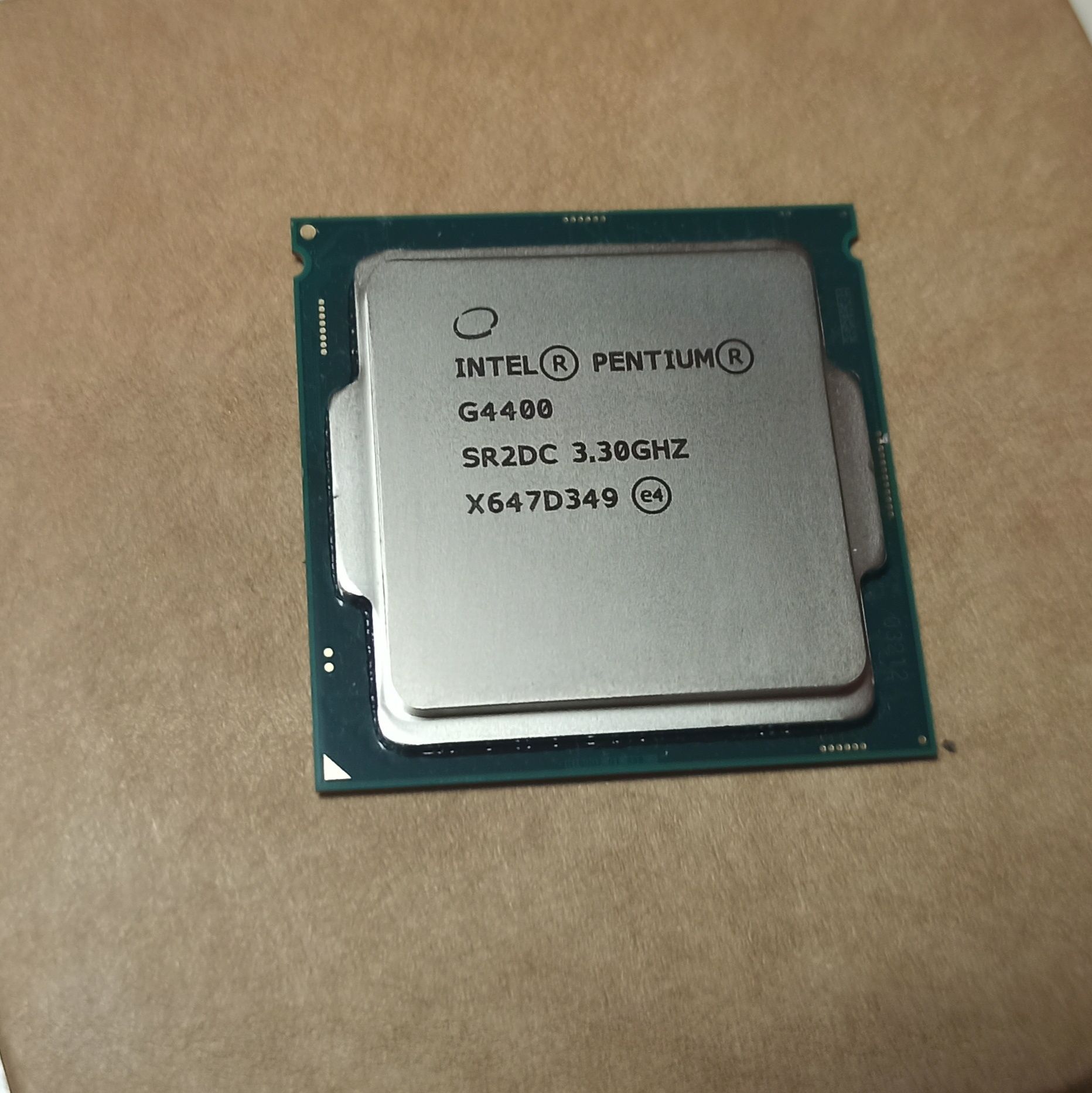 Процесор Intel Pentium G4400 3.3GHz soket1151