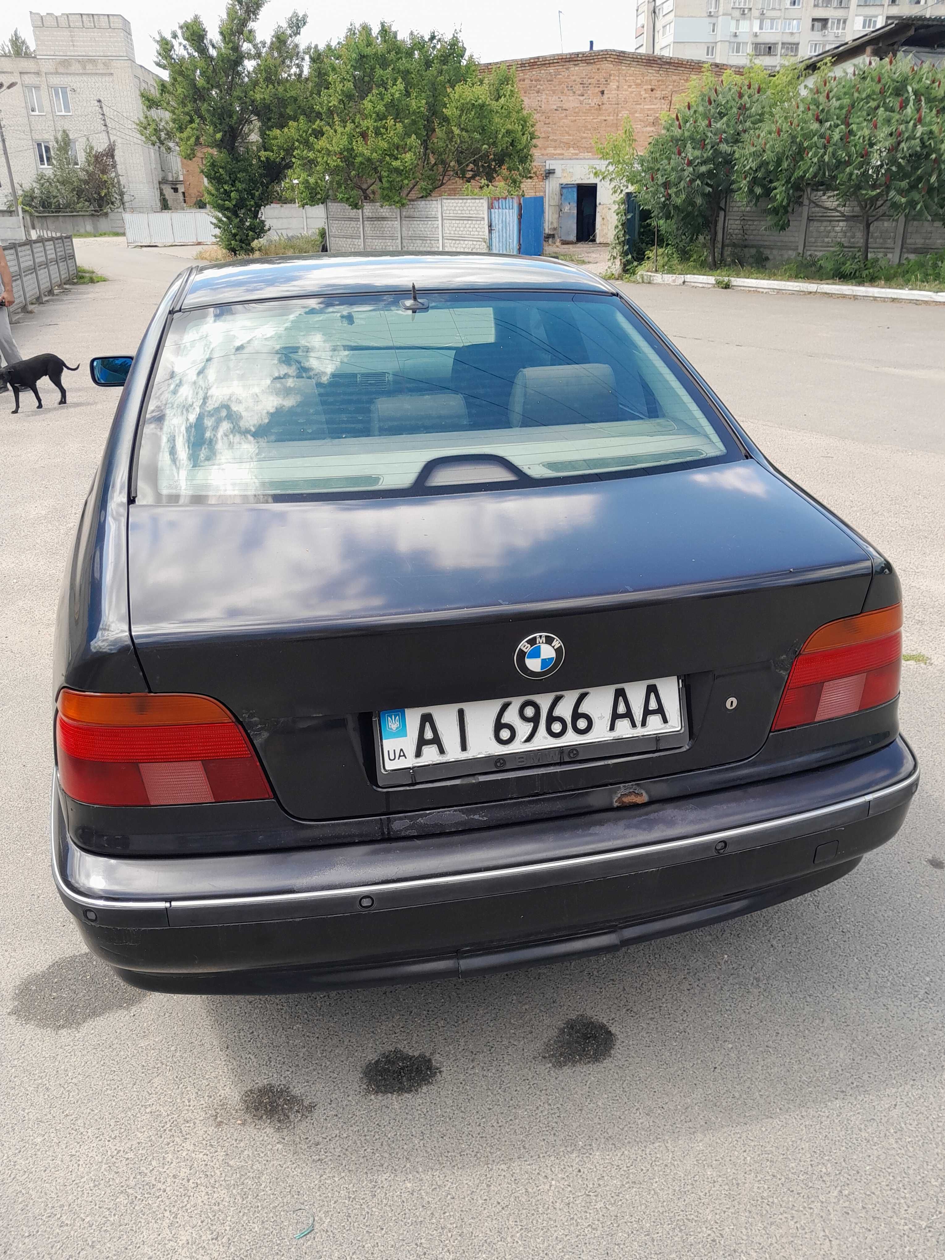 Продам автомобіль БМВ