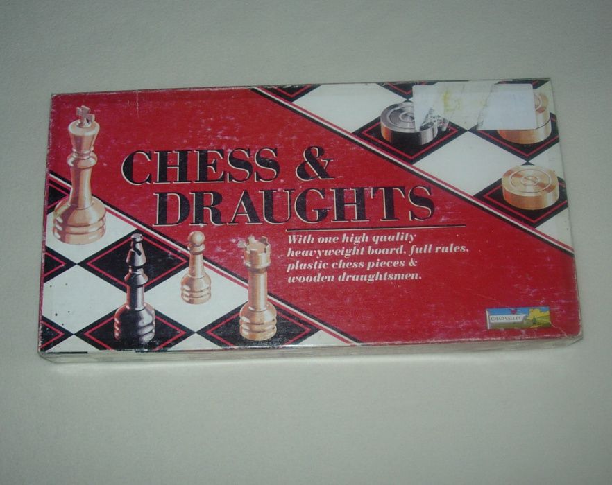 Игры Великобритании. 12 great card games. Chess & Draughts