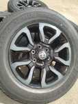 Диски Toyota Hilux R18(6*139,7)+265/60/18 Bridgestone 2022 стан нових