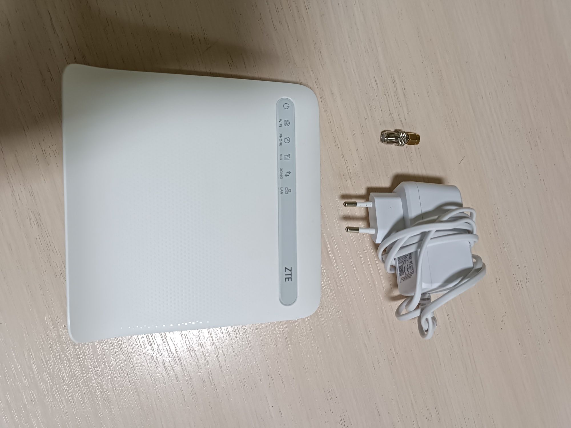 4ж/4g lte wifi роутер під сімкарту Huawei b311 b310 b315 zte mf255v