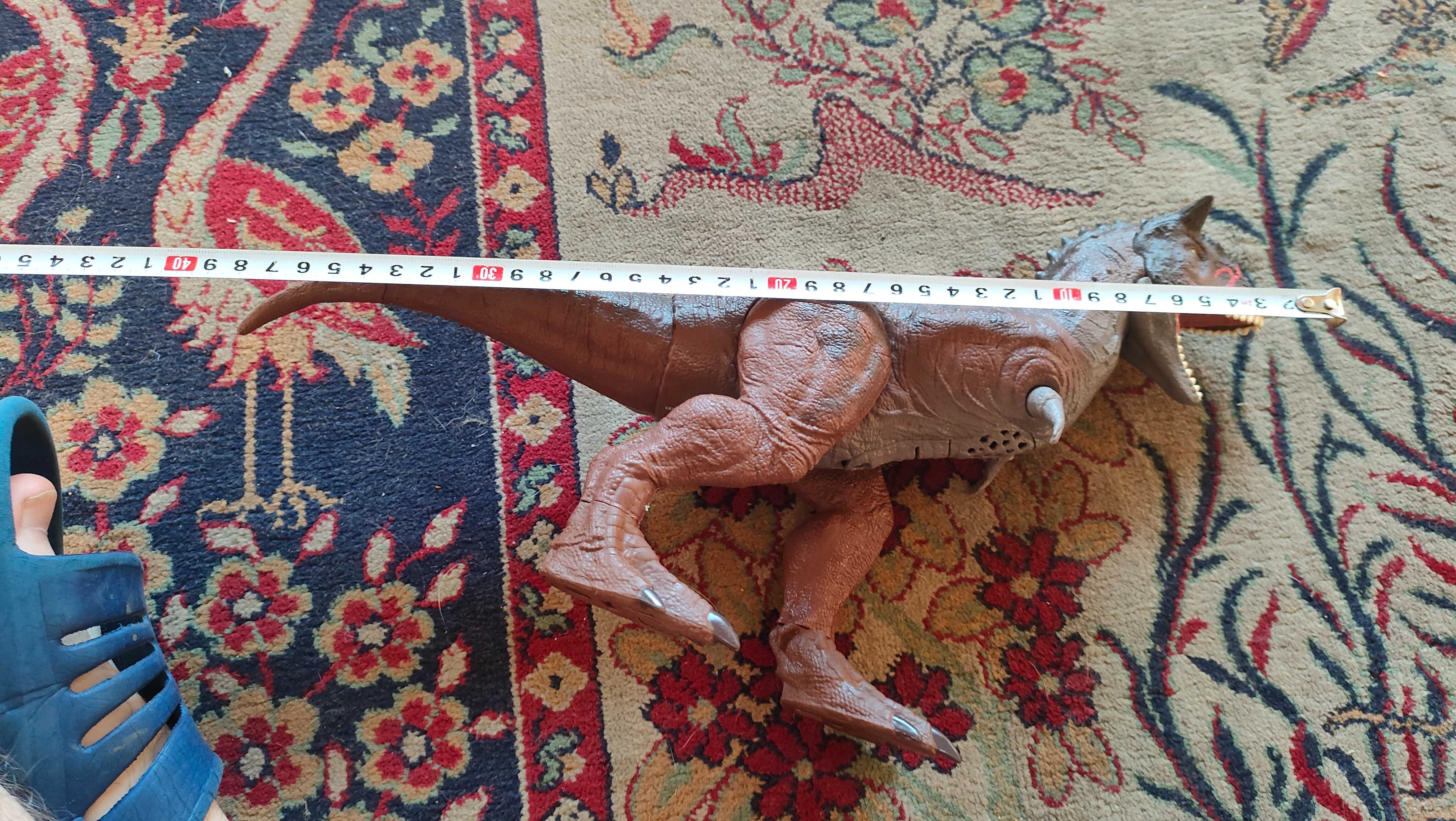 Jurassic World Mattel Carnotaurus