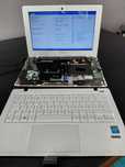 Laptop Asus F 200M.