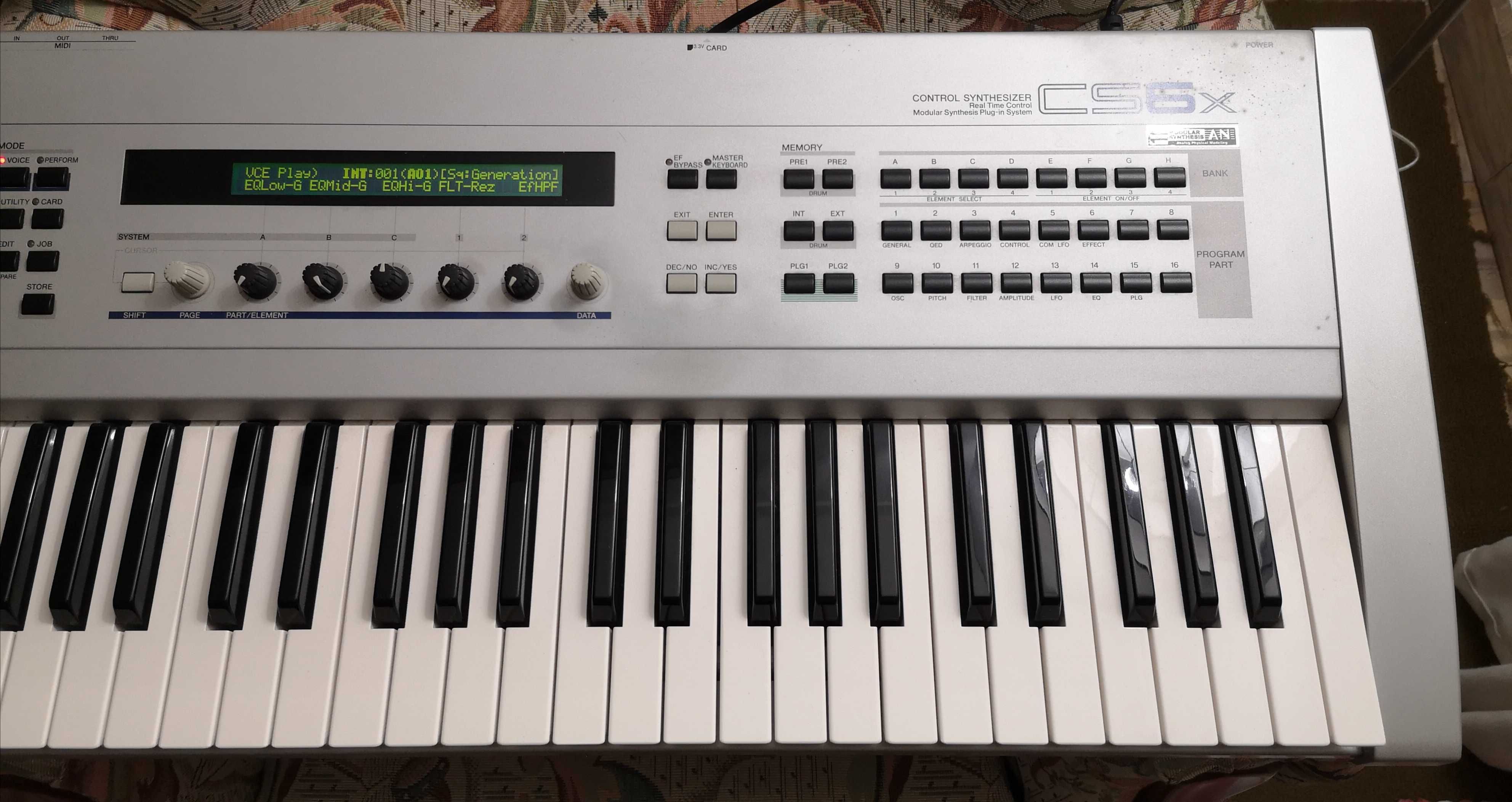 Sintetizador Yamaha CS6x +expansão PLG150-AN