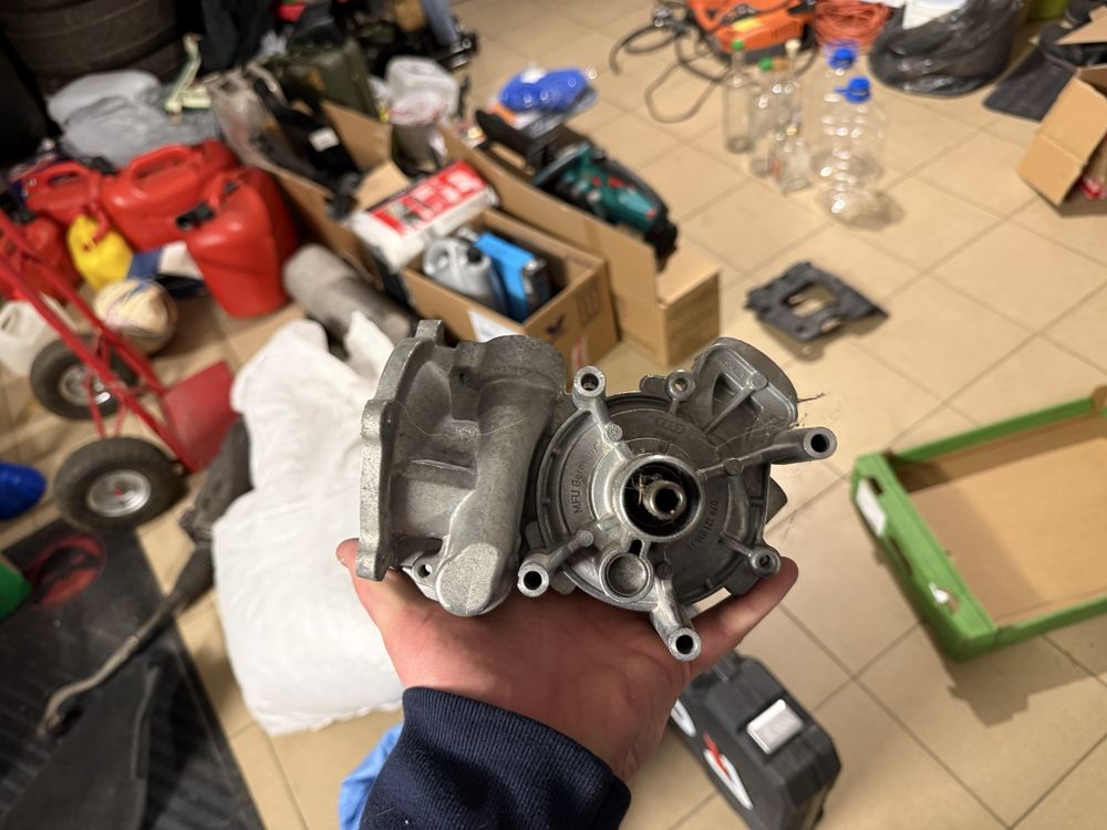 Audi S6 C7 RS6 RS7 4.0 TFSI pompa wody