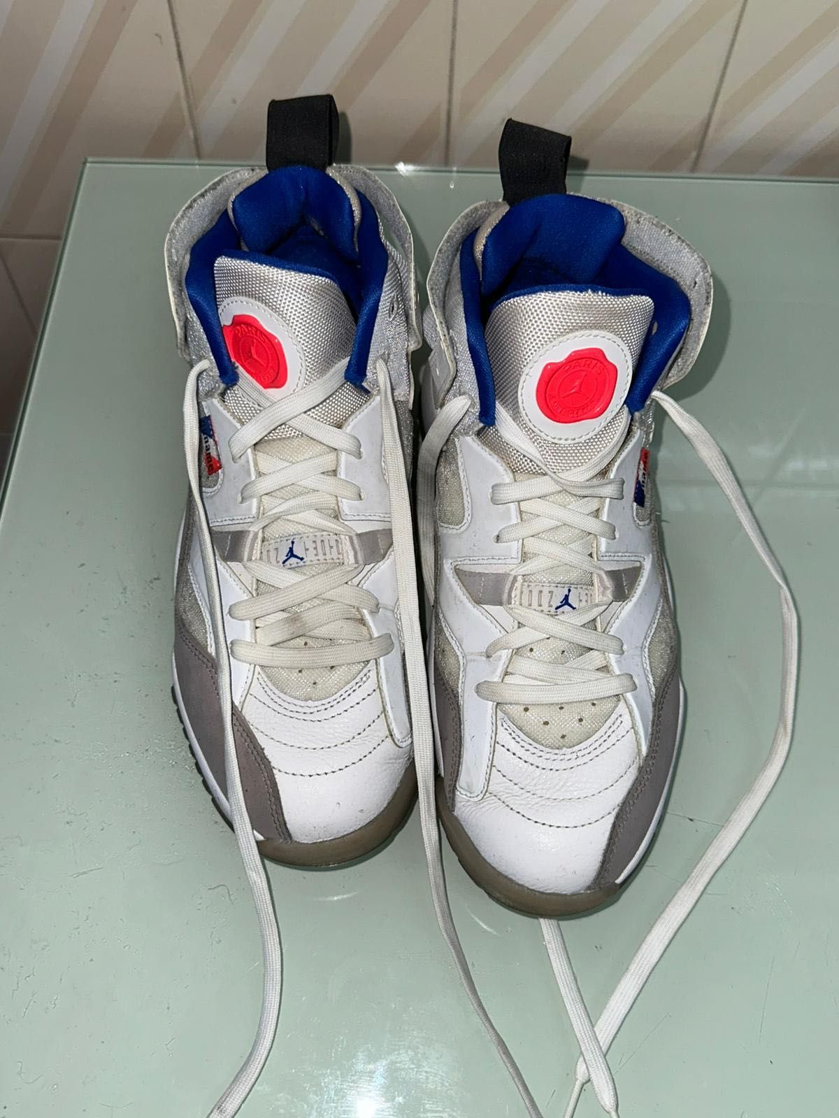 Air Jordan 2 Colaboração com Pari Saint Germain, usados
