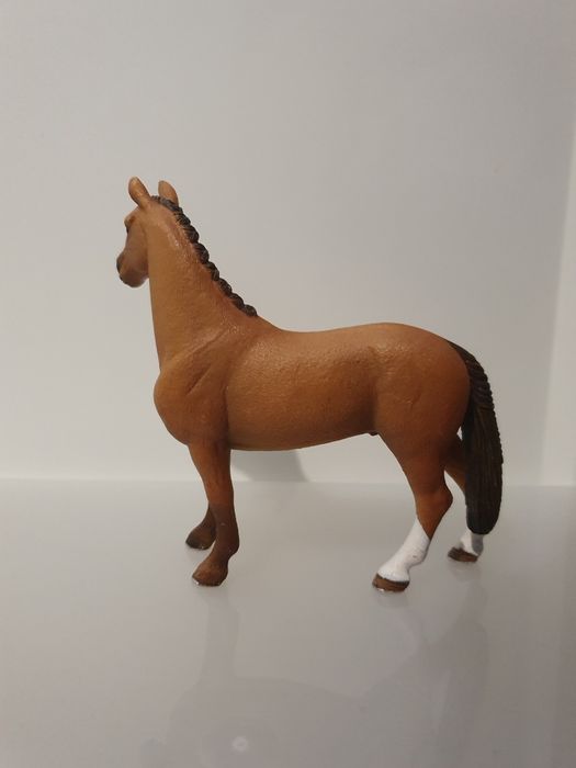 Wałach hanowerski koń schleich 13837