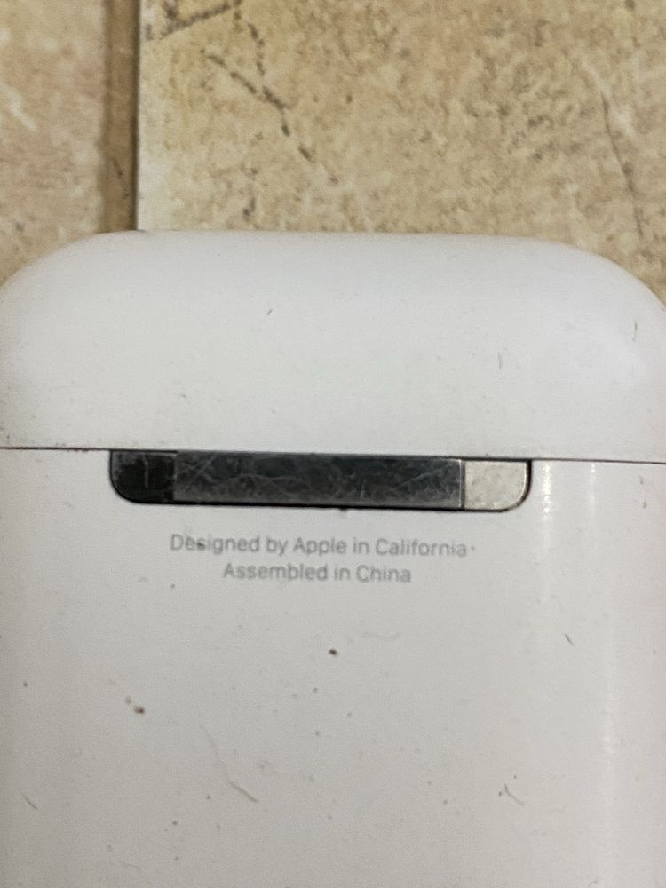 Наушники Apple AirPods 2 A1602