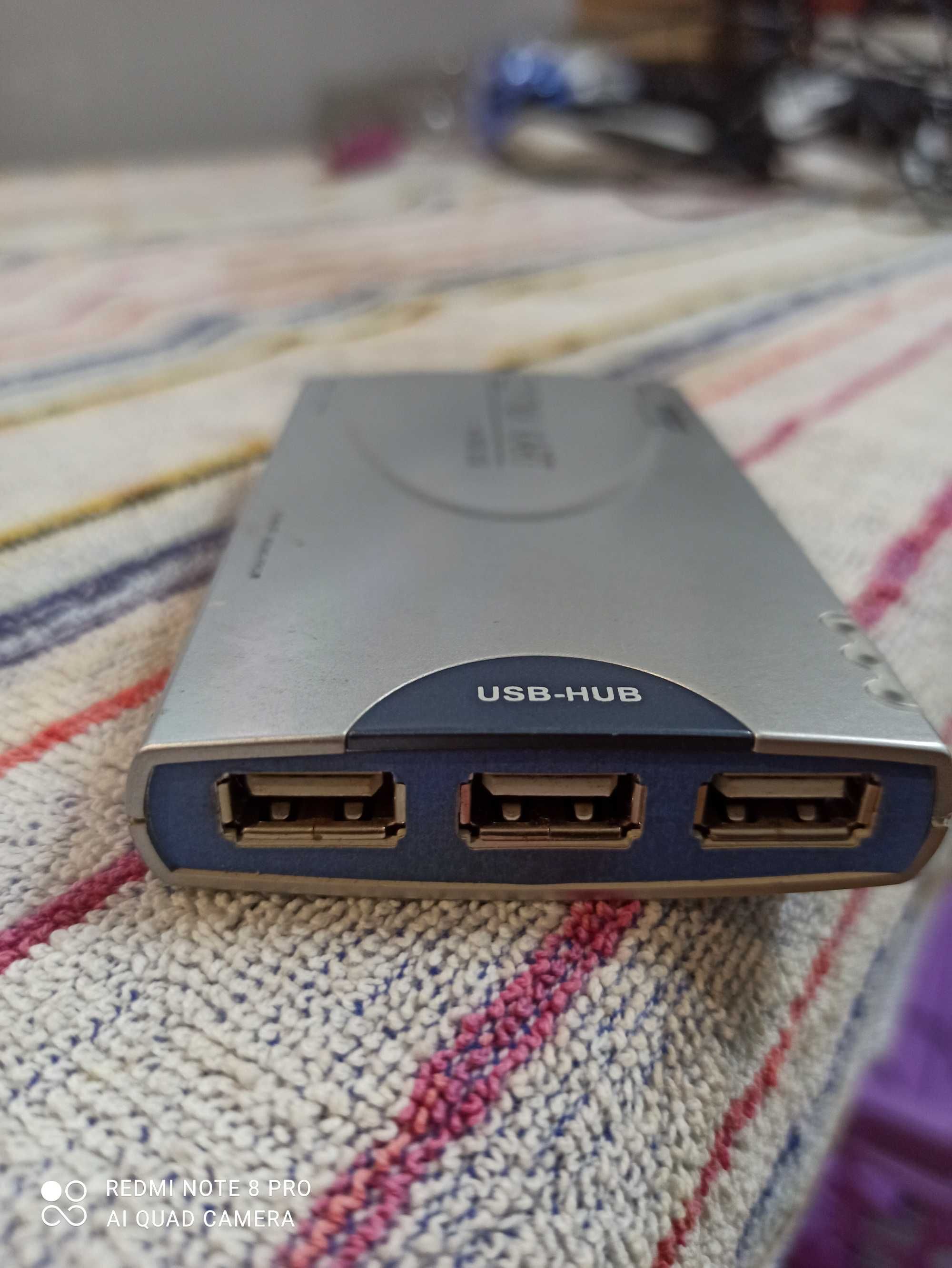 Czytnik kart + HUB USB do komputera PC