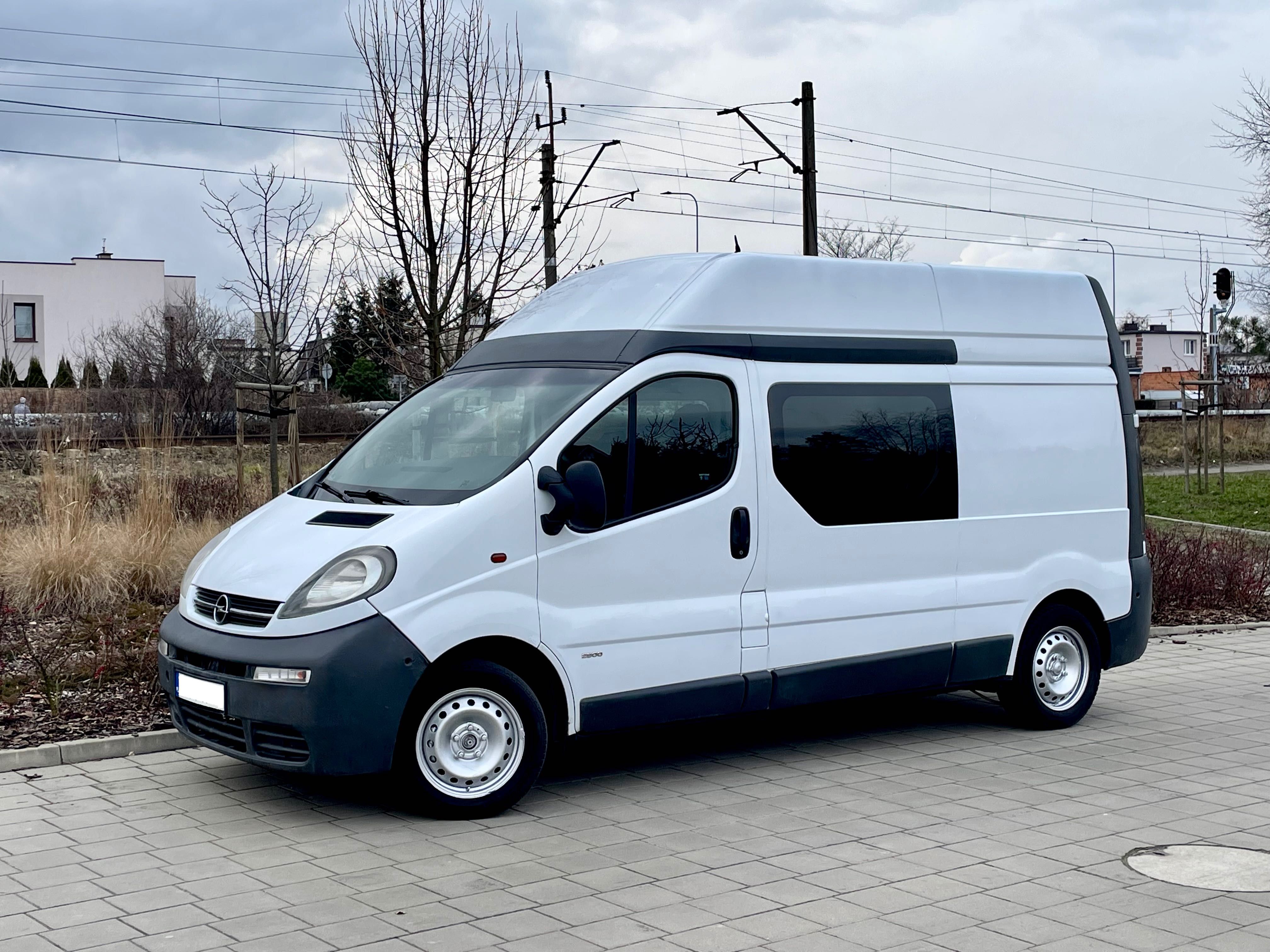 OPEL Vivaro*L2H2 long+brygadówka*po serwisie*1.9 dci*HAK