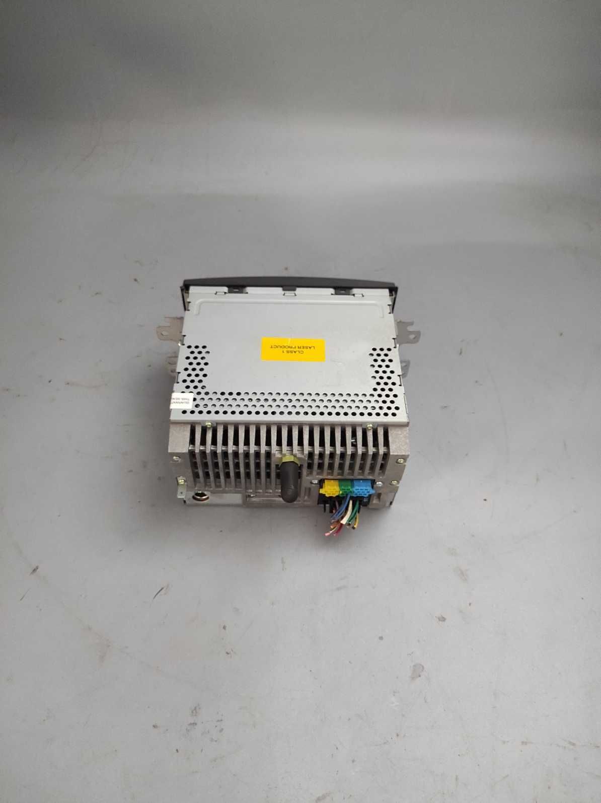 KIA CARENS III, Radio CD HN445-UN, Rok 2006-13