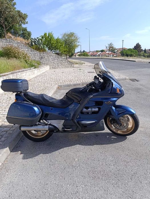 Pan-European ST 1100 CBS-TCS-ABS de 06/2000