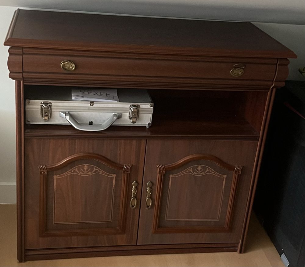 Movel de tv estilo classico