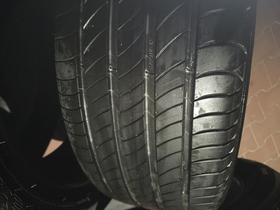 Opony letnie Michelin R19