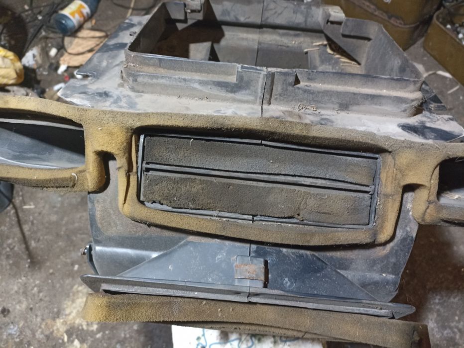 Корпус печки 2109