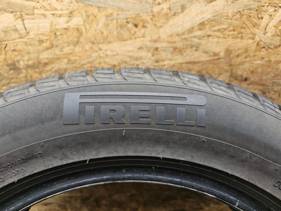 Idealne!!  7mm. 225/45 r17 Pirelli Sottozero Winter. 2021r.