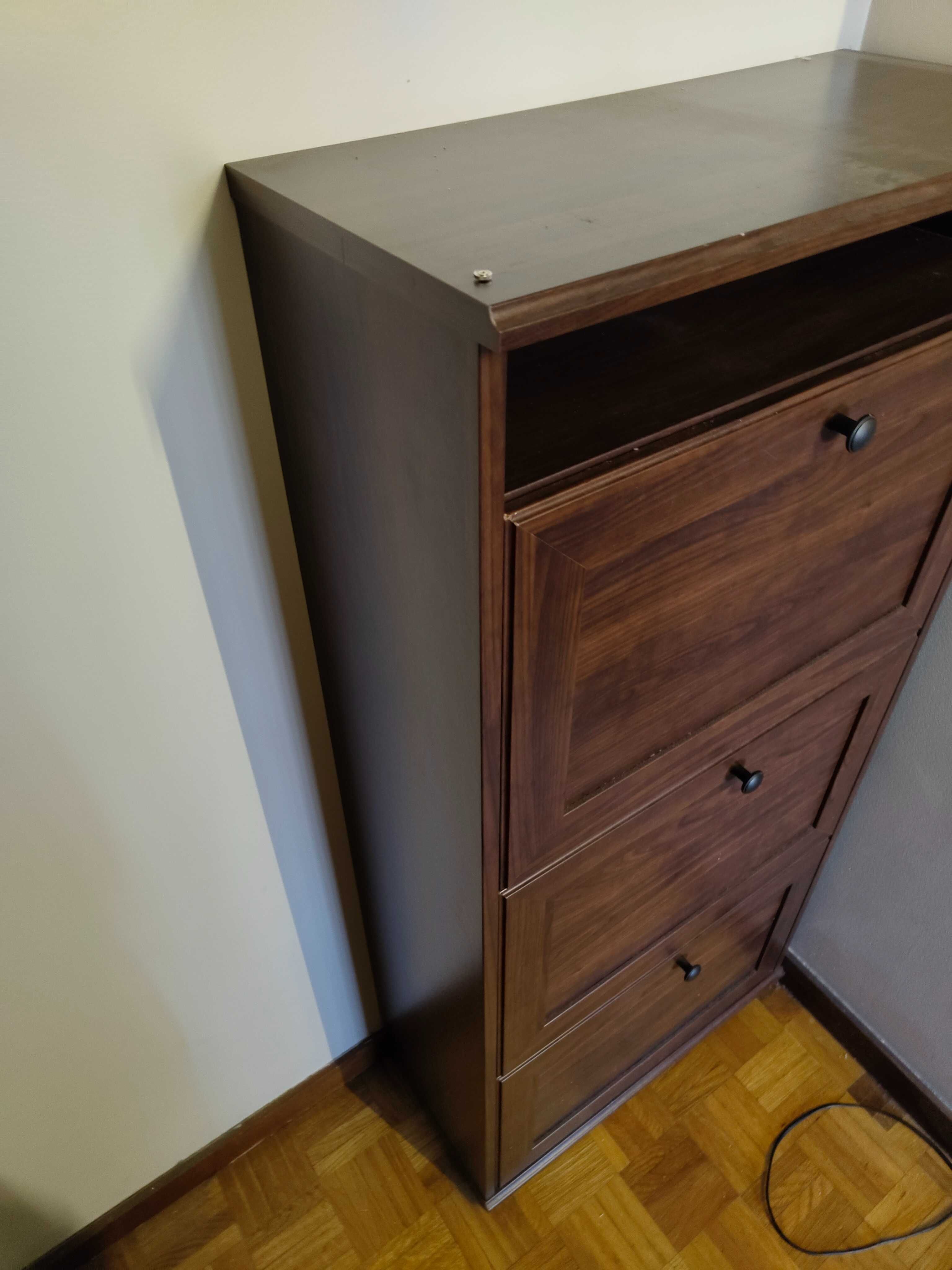 Sapateira ikea preta
