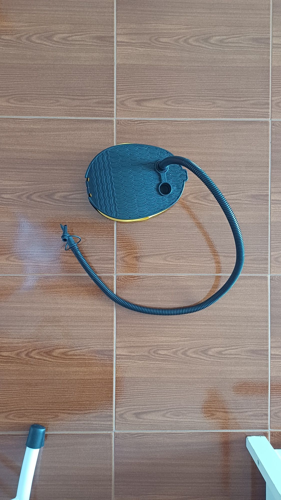 Insuflador de Pé com 3 Bicos INTEX