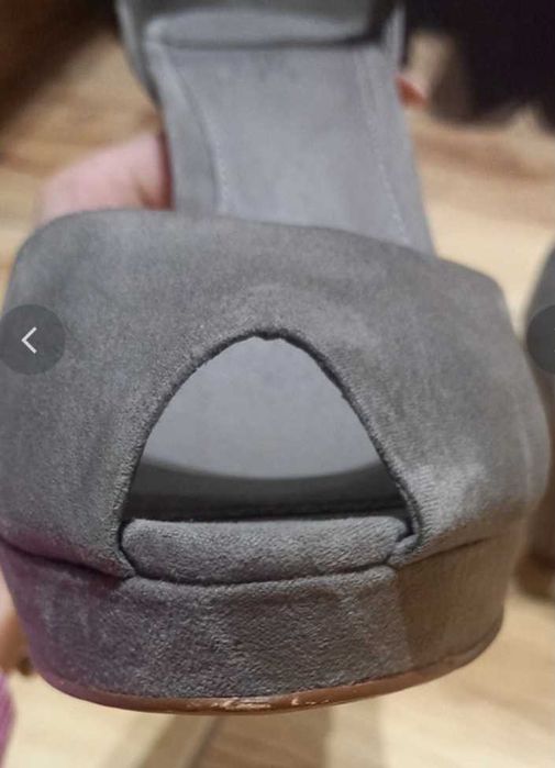 Eleganckie buty damskie zamszowe na słupku Next 38