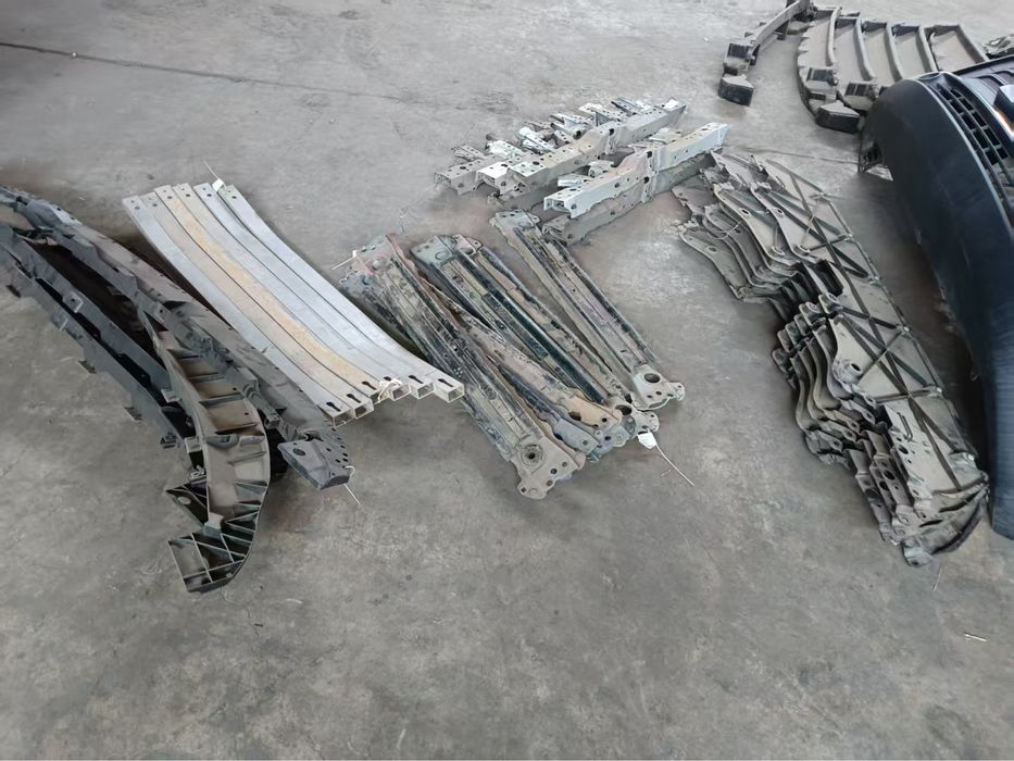 Бампер передній Toyota Venza 2021, 2022, 2023, 2024