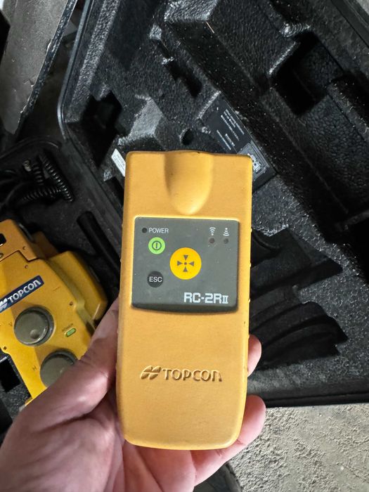 Estação Total Topcon - GPT 8203A para peças ou reparação