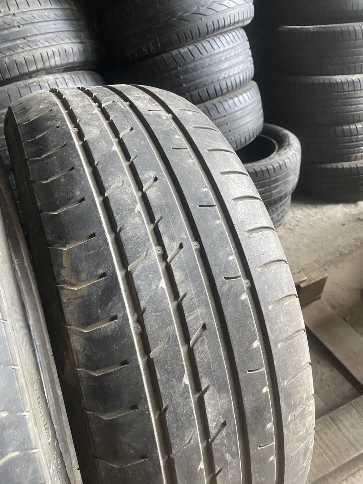 235.55.19 Kumho 2шт лето БУ склад шины резина из Европы 55 R19